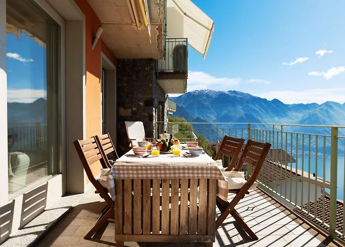 アパート 'cezanne By Interhome Parzanica